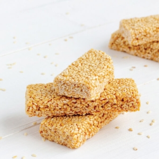 WHITE_TILL_BAR125G_-_NUTTY_BITES